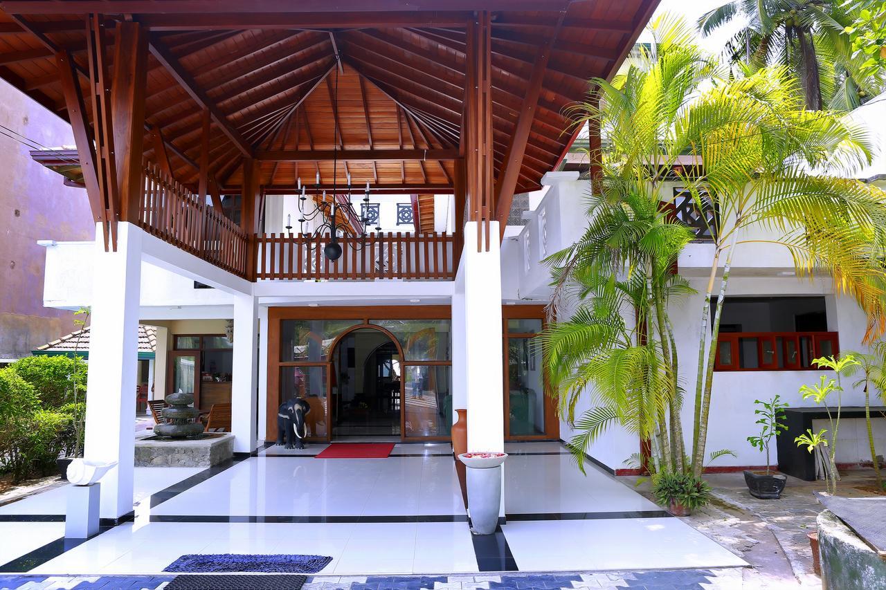 Southern Star Hotel Bentota Zewnętrze zdjęcie