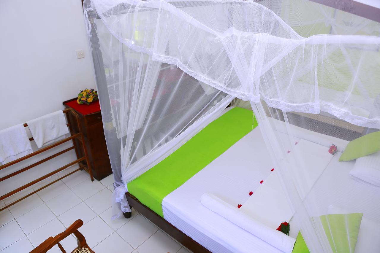 Southern Star Hotel Bentota Zewnętrze zdjęcie