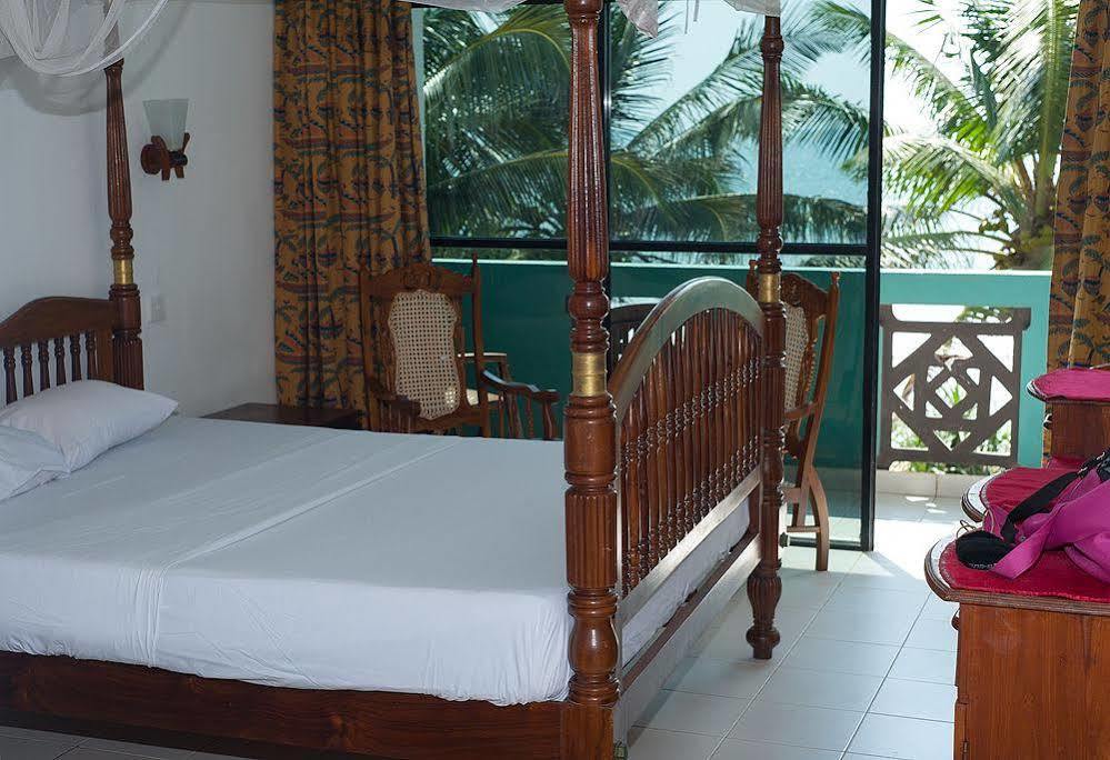 Southern Star Hotel Bentota Zewnętrze zdjęcie