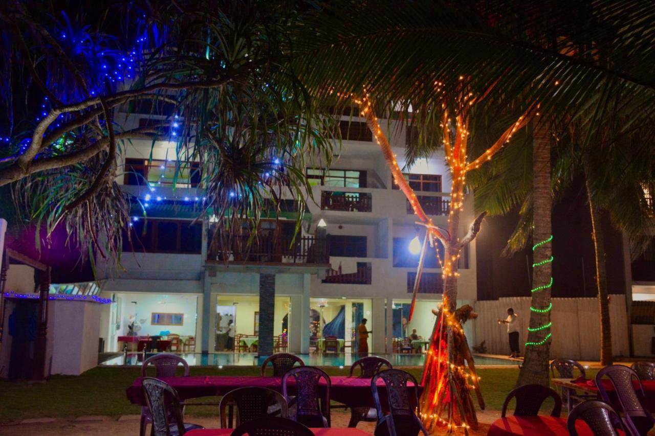 Southern Star Hotel Bentota Zewnętrze zdjęcie